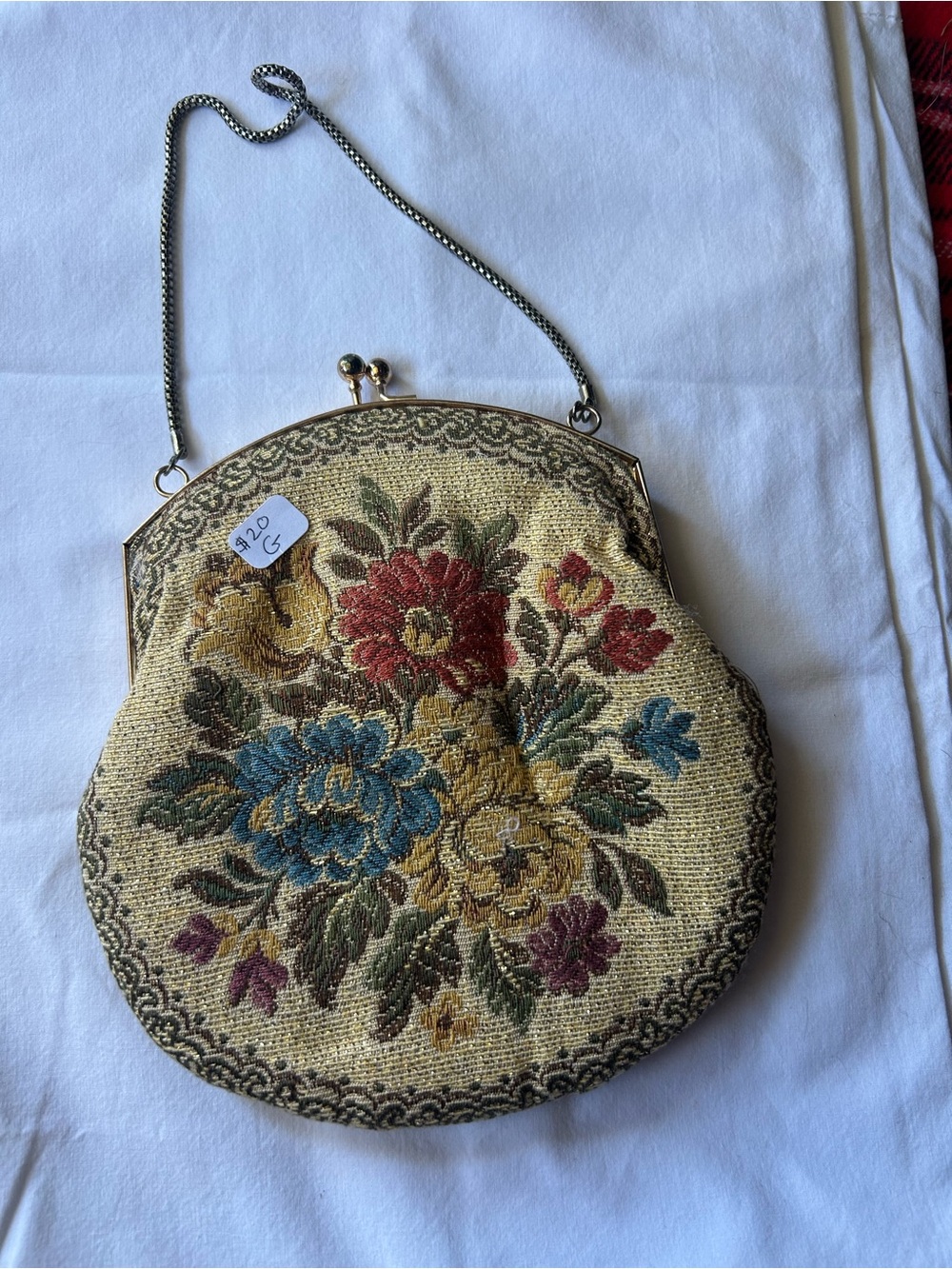 Vintage La Regale gold woven tapestry clasp purse - Picture 2 of 5